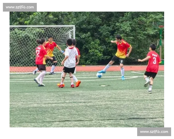 动真格!利州校园足球赛开赛,45 支队伍让未来 “有苗有戏” 动真格!利州校园足球赛开赛,45 支队伍让未来 “有苗有戏”